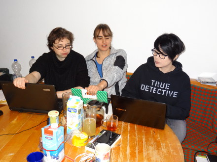 Anne Grießer, Barbara Saladin und Nadine Buranaseda am ENDE